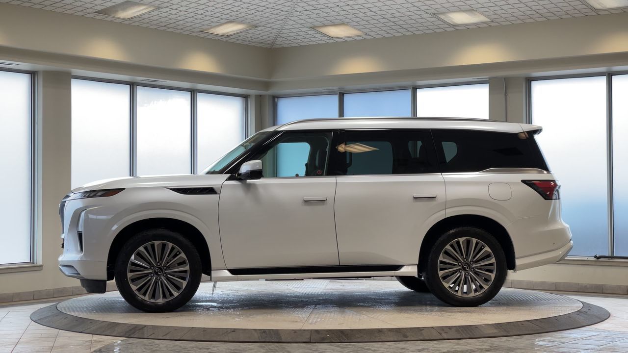 2026 Infiniti QX80 in North Vancouver, British Columbia
