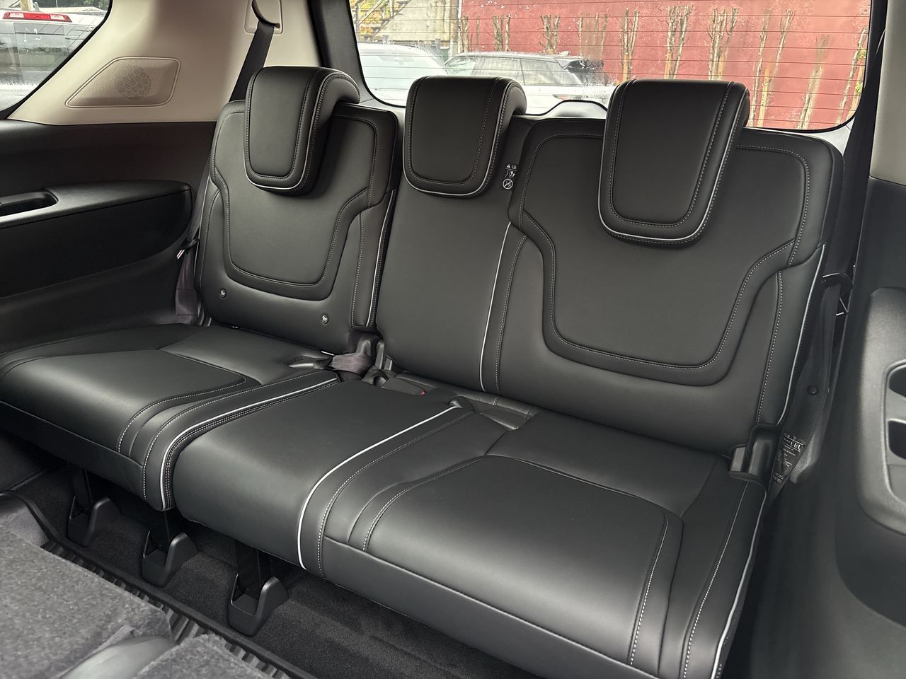 2027 Infiniti QX80