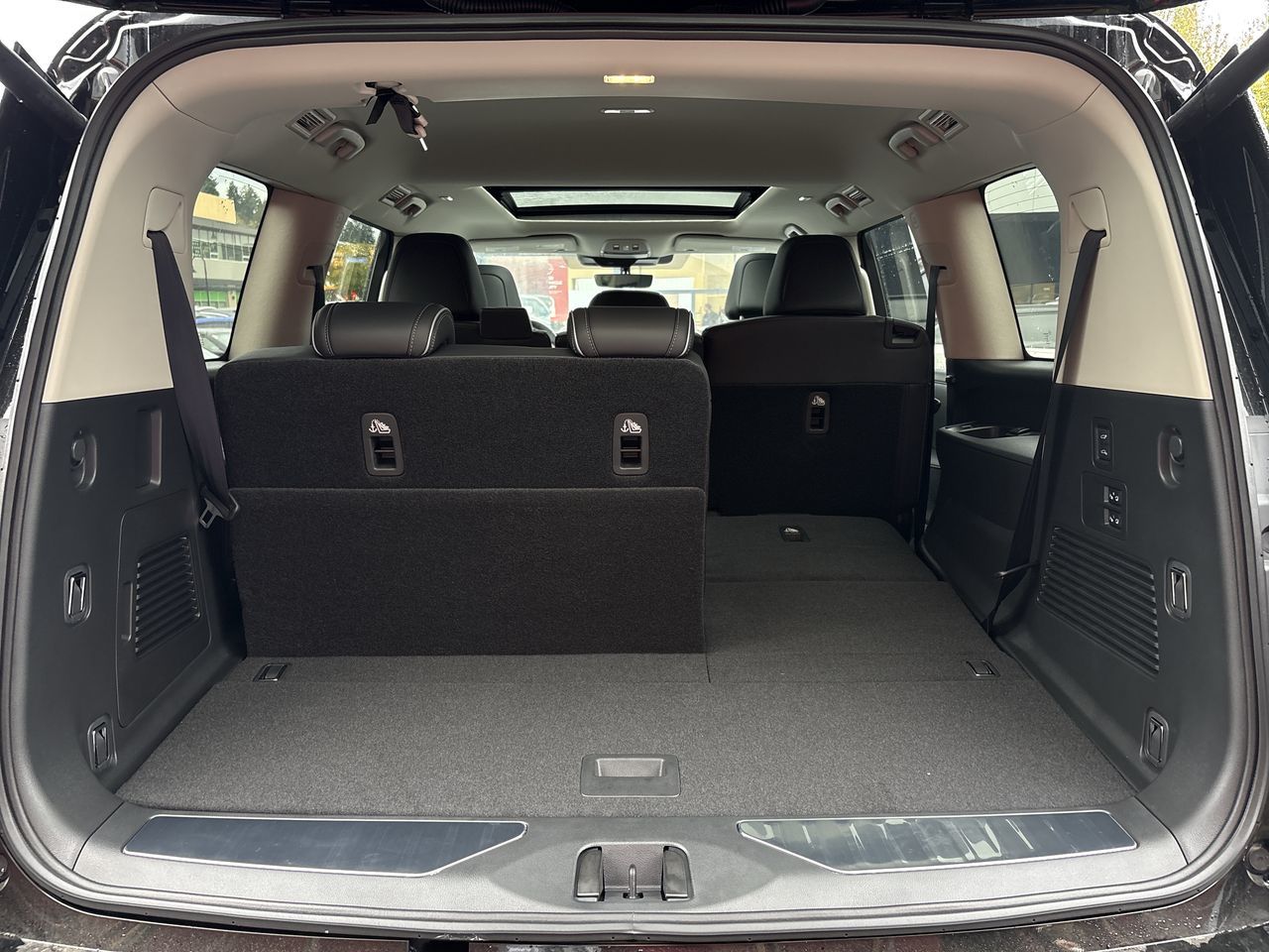 2027 Infiniti QX80
