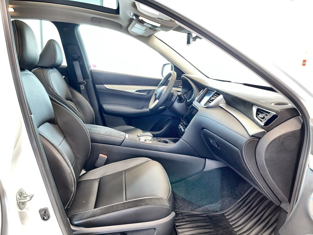 2025 Infiniti QX50 in Regina, Saskatchewan