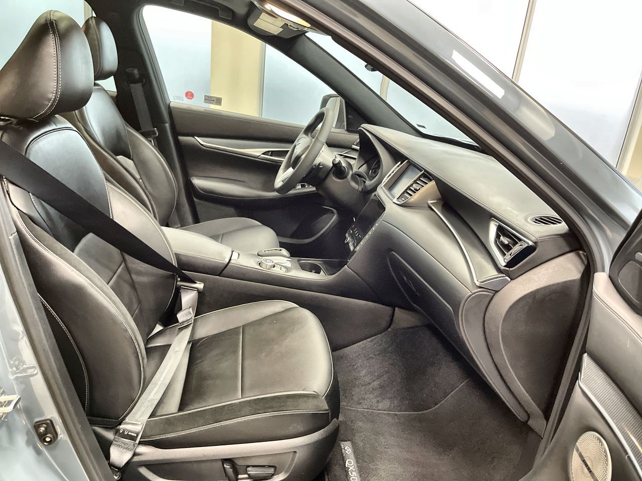 2025 Infiniti QX50