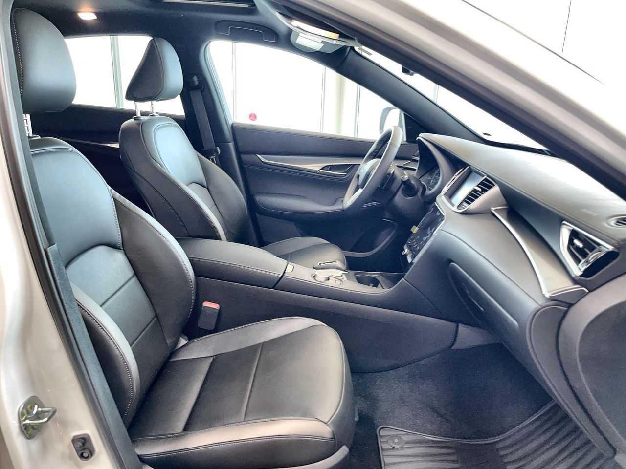2025 Infiniti QX55
