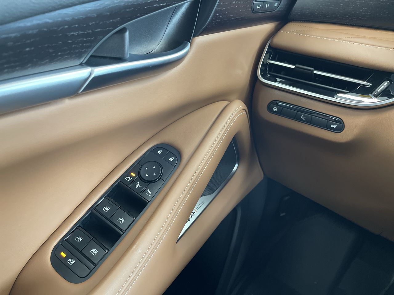 2027 Infiniti QX60