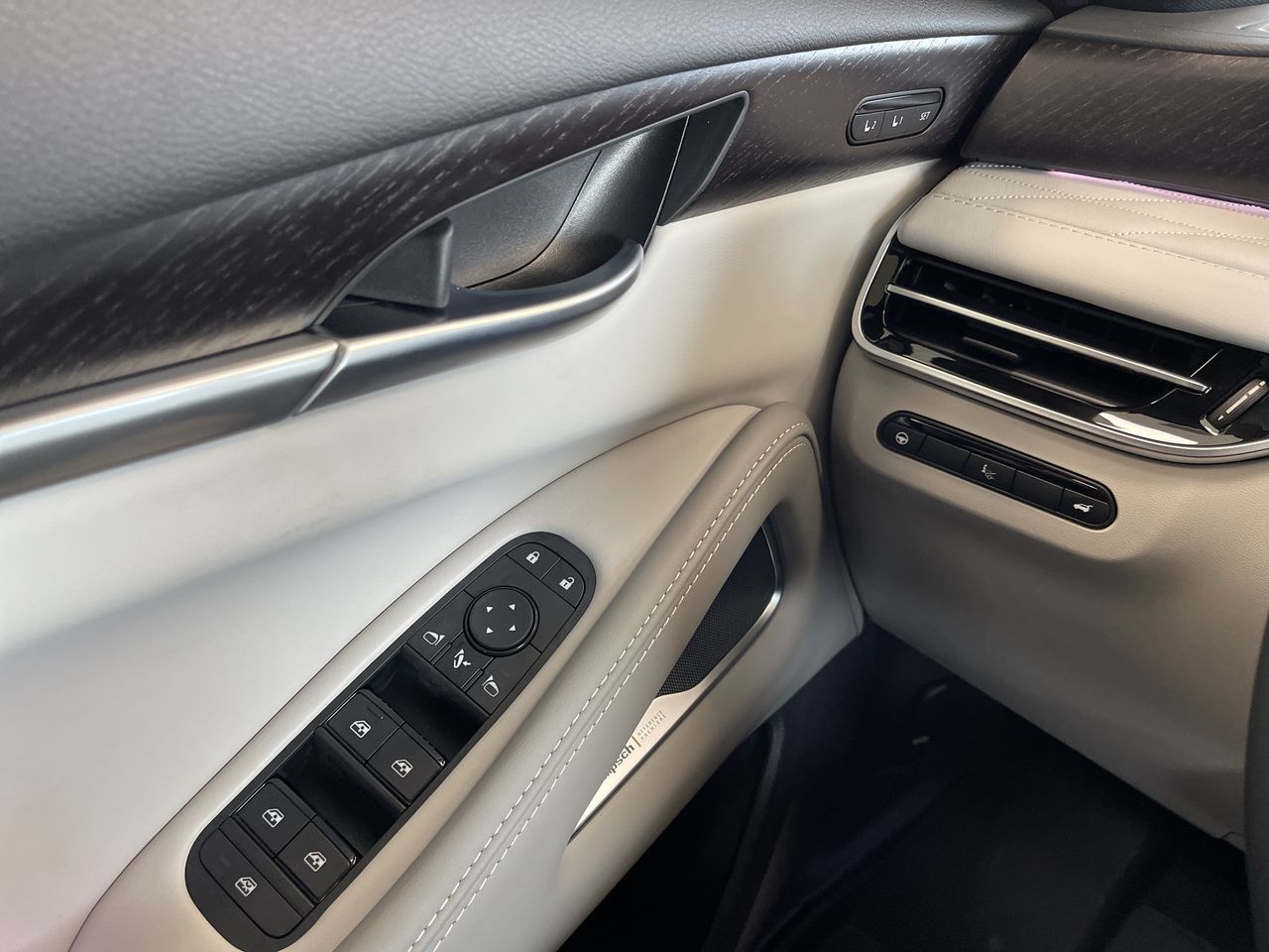 2027 Infiniti QX65