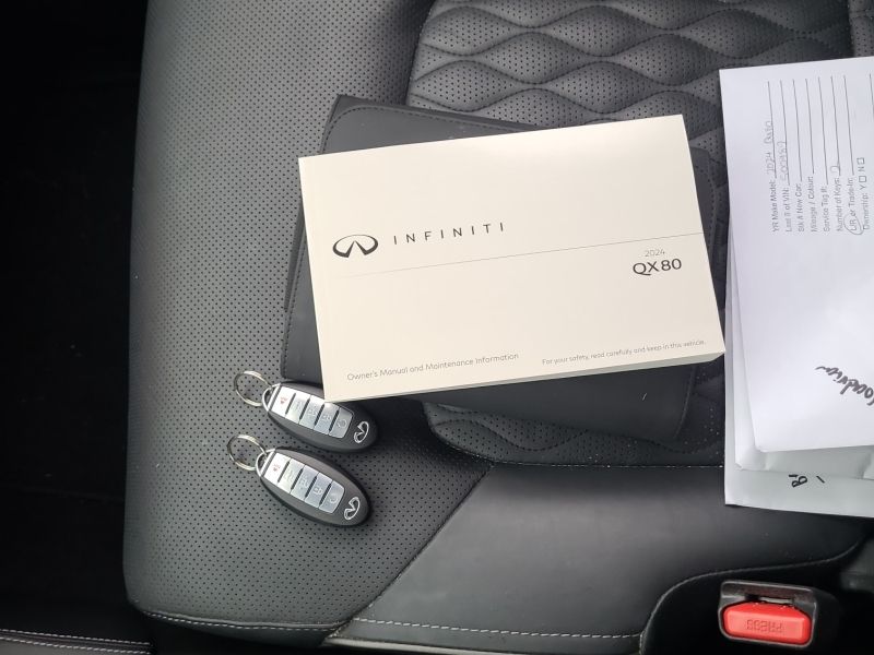 Infiniti QX80  2024 à Regina, Saskatchewan