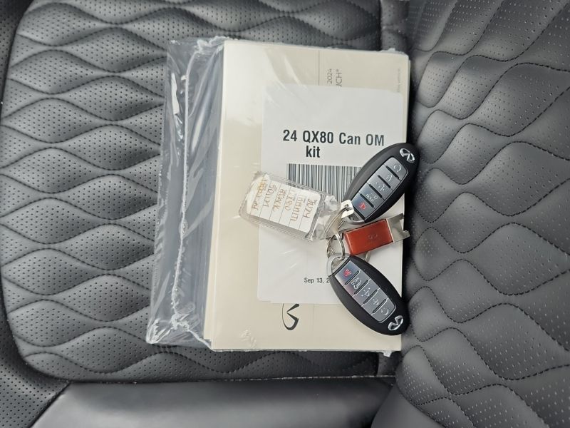 Infiniti QX80  2024 à Regina, Saskatchewan