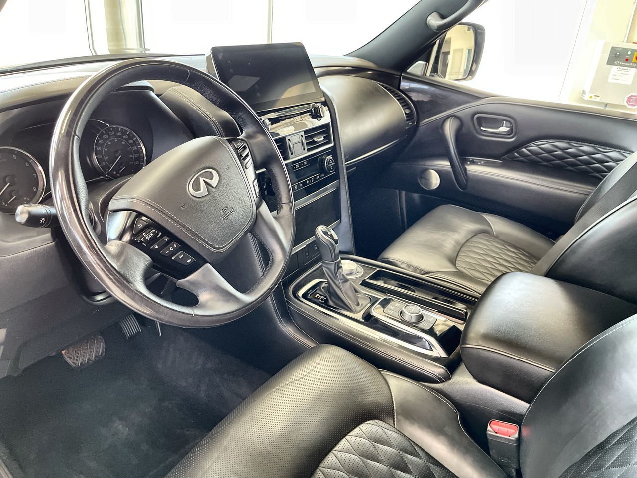 2024 Infiniti QX80 in Regina, Saskatchewan