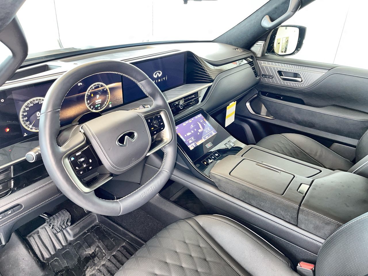 2025 Infiniti QX80 in Regina, Saskatchewan