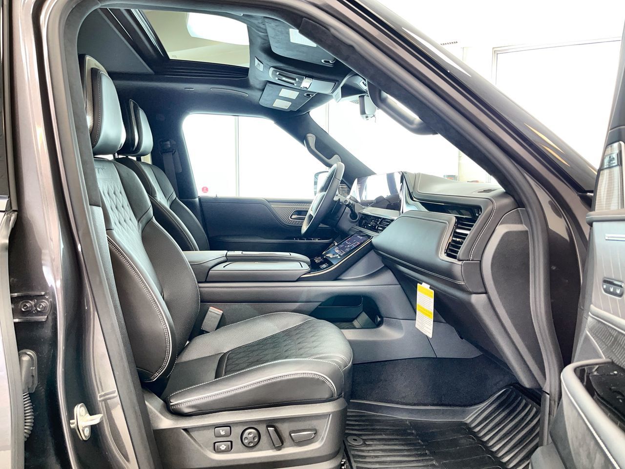 2025 Infiniti QX80 in Regina, Saskatchewan