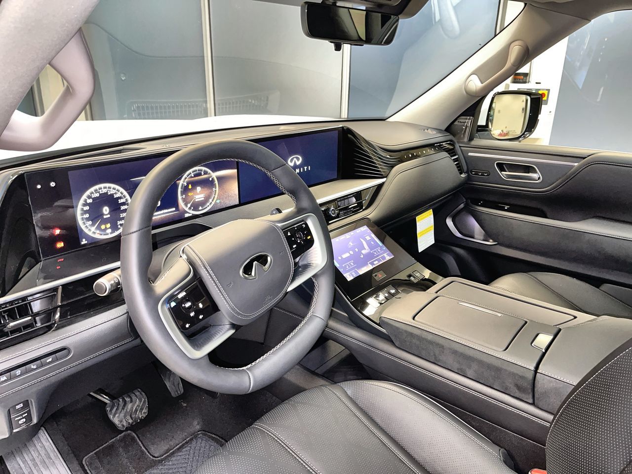 2025 Infiniti QX80 in Regina, Saskatchewan