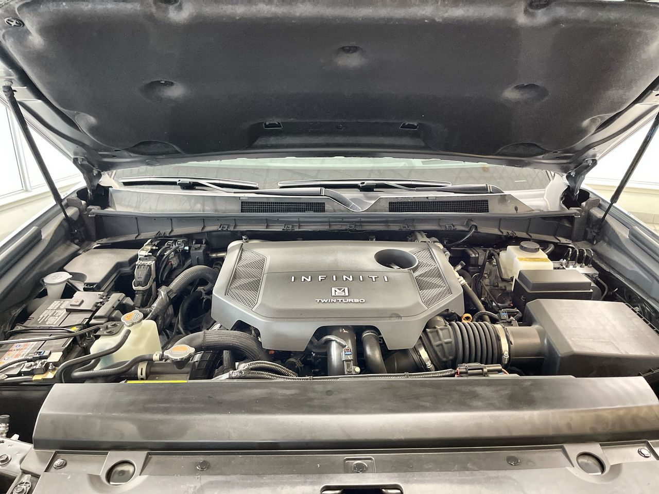 Infiniti QX80  2026 à Regina, Saskatchewan