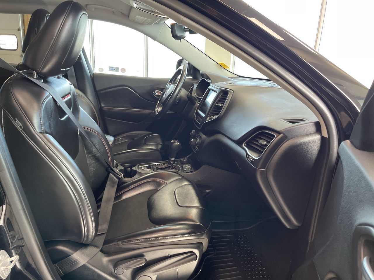 2020 Jeep Cherokee