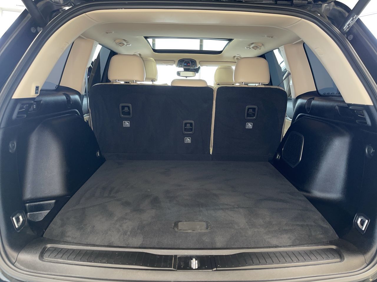 2022 Jeep Grand Cherokee 4X4 in Regina, Saskatchewan