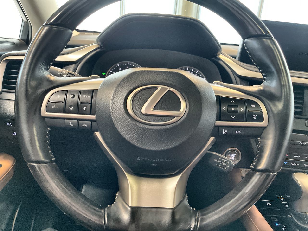 Lexus RX L  2021 à Regina, Saskatchewan