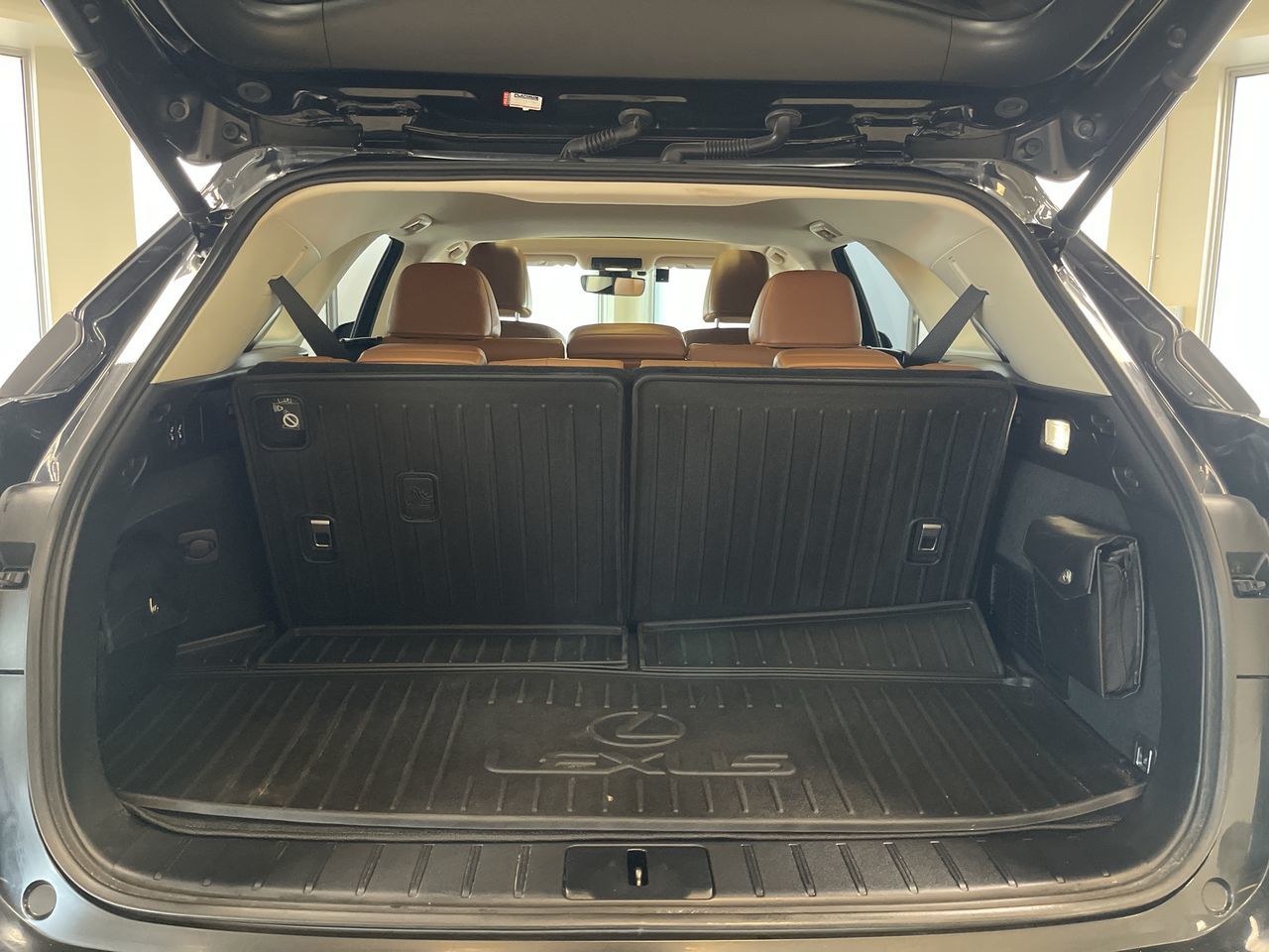 Lexus RX L  2021 à Regina, Saskatchewan