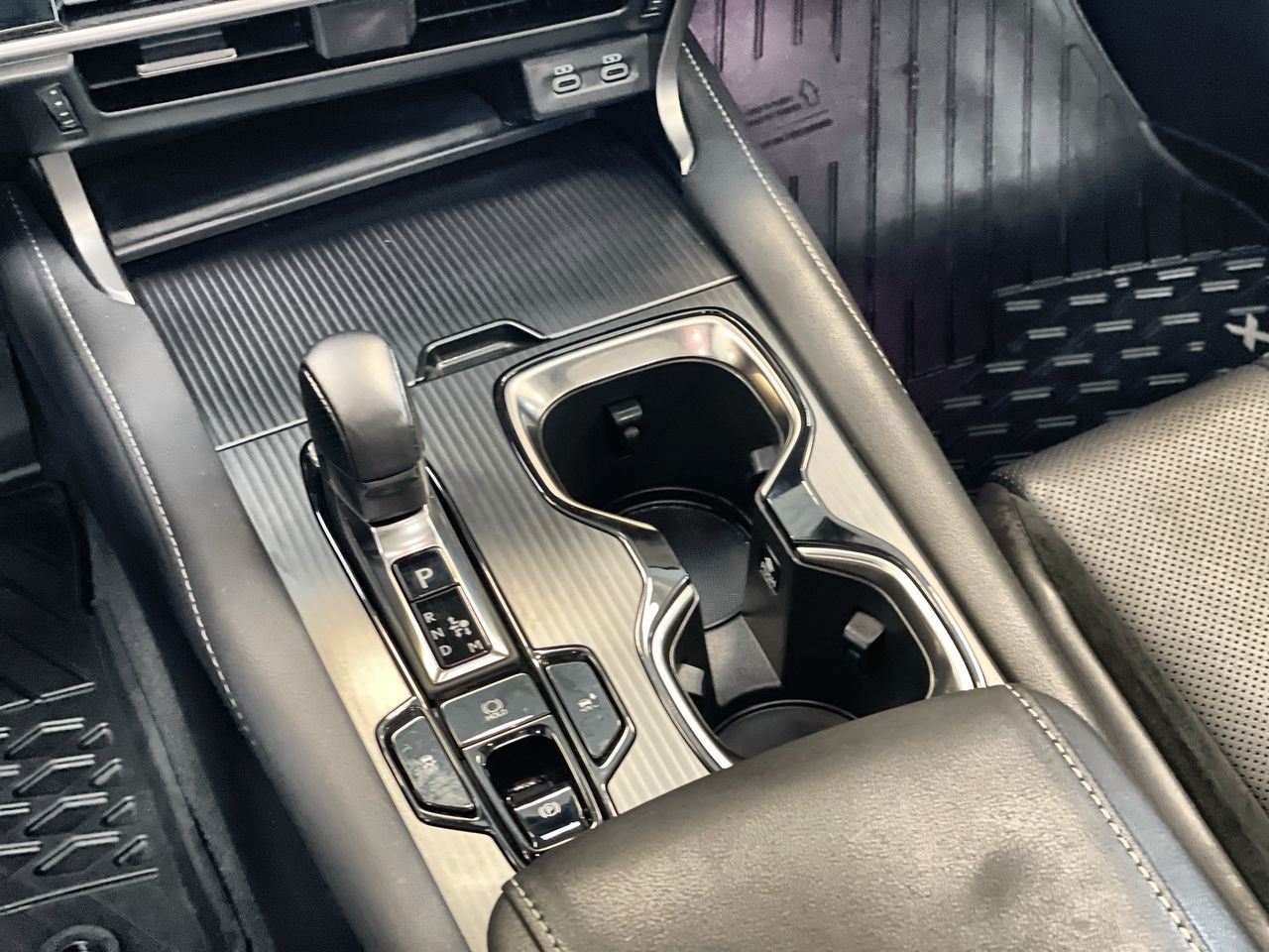 Lexus RXH  2023 à Regina, Saskatchewan