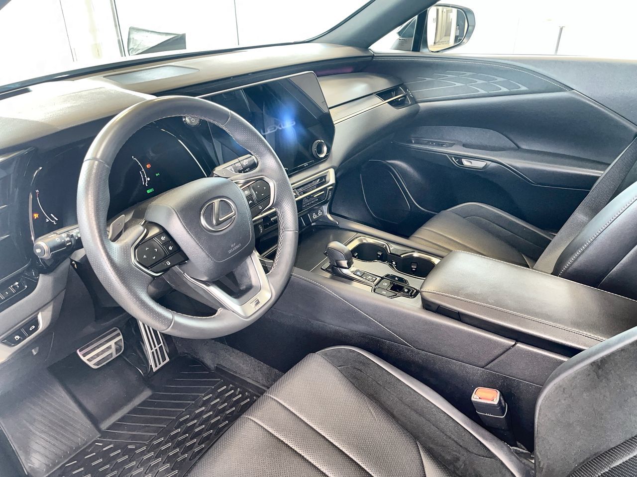 Lexus RXH  2023 à Regina, Saskatchewan