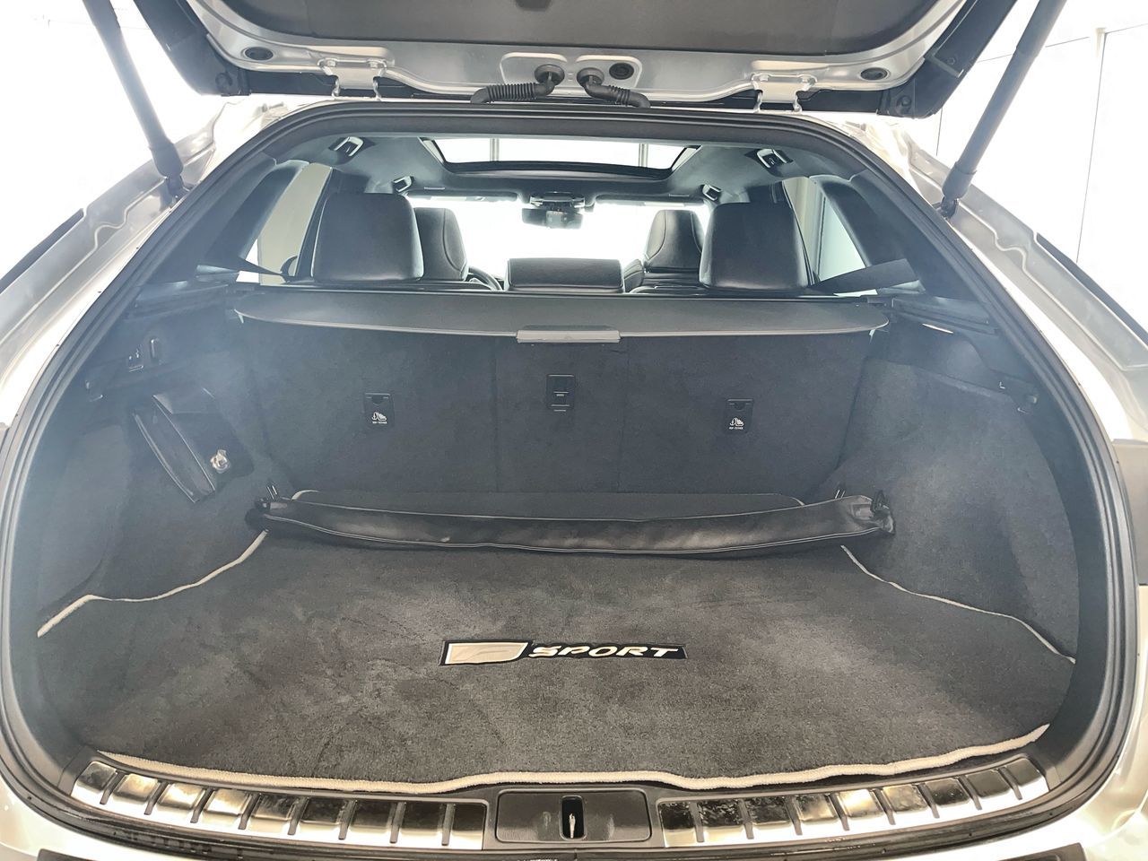 Lexus RXH  2023 à Regina, Saskatchewan