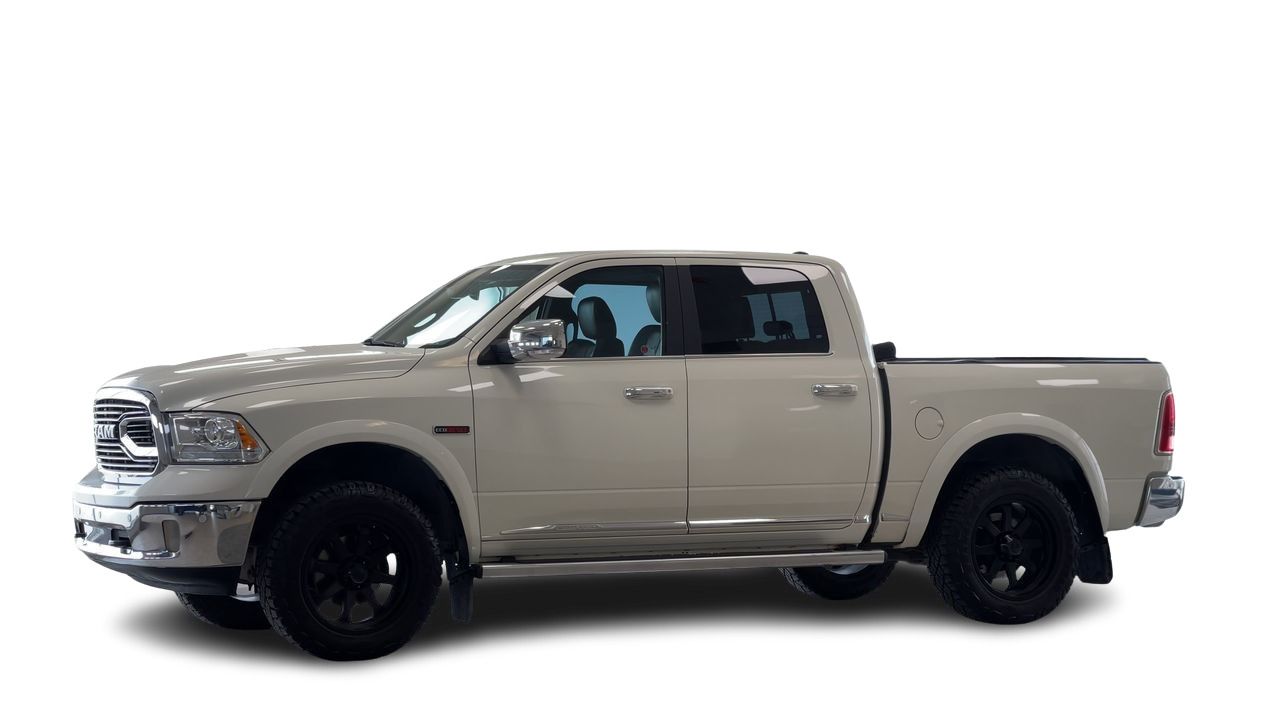 Ram RAM 1500 Crew Cab 4x4  2017 à Regina, Saskatchewan