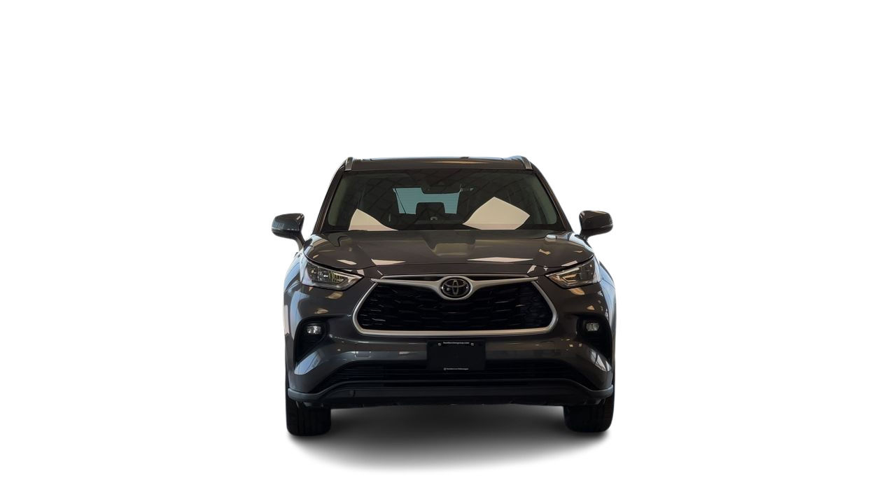 2020 Toyota Highlander in Regina, Saskatchewan