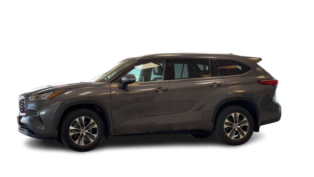 2020 Toyota Highlander in Regina, Saskatchewan