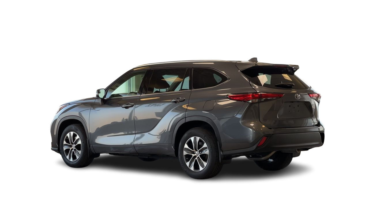 2020 Toyota Highlander in Regina, Saskatchewan