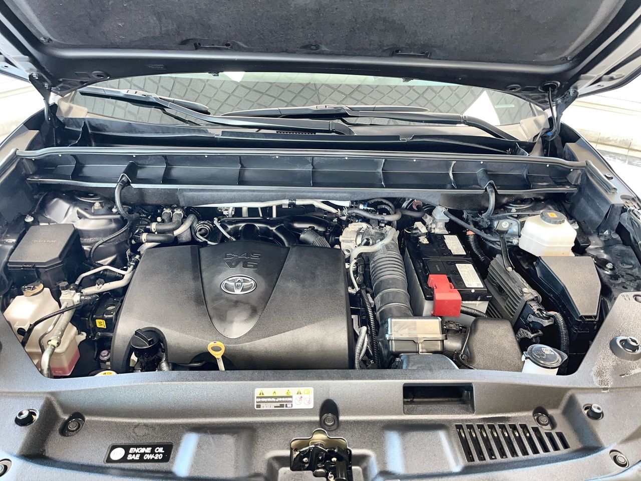 2020 Toyota Highlander in Regina, Saskatchewan
