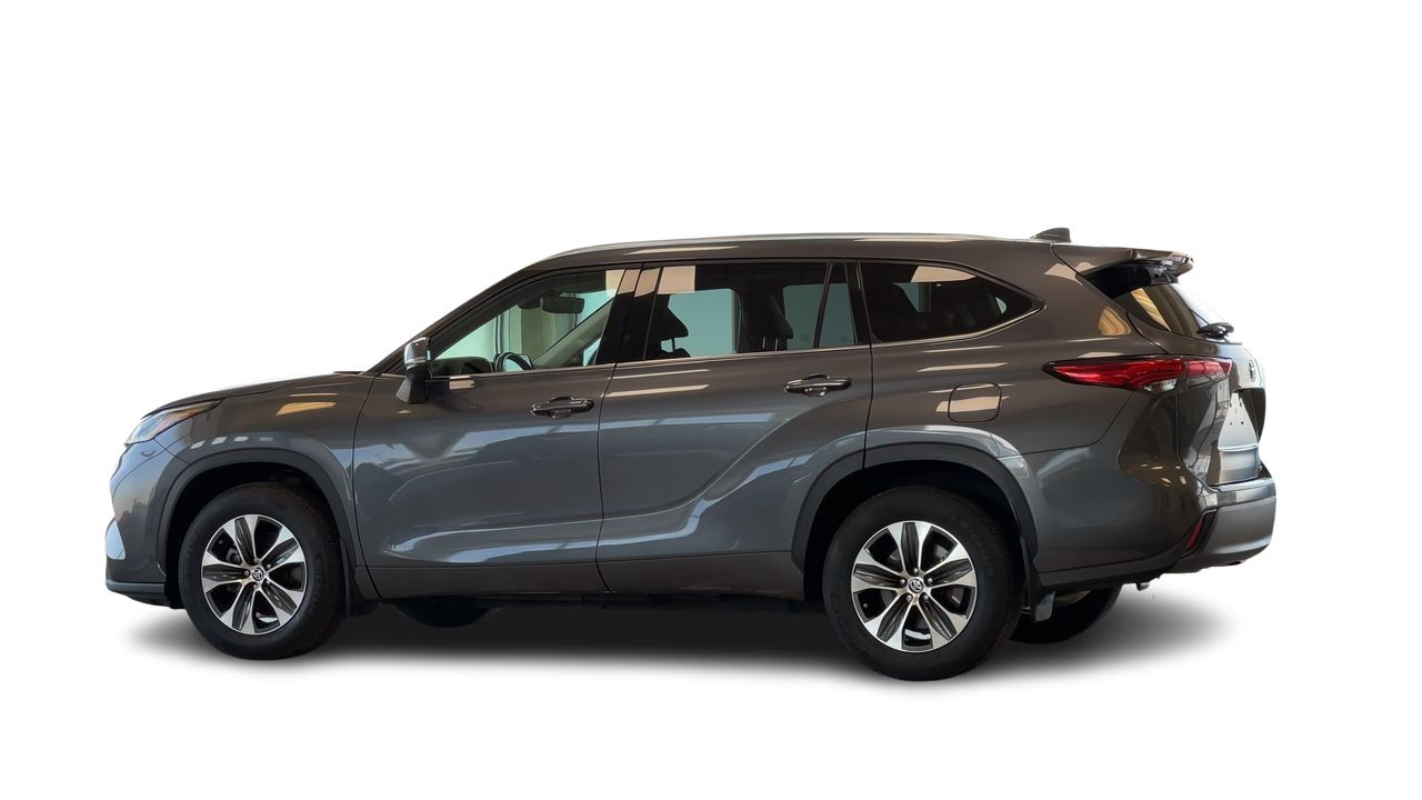 2020 Toyota Highlander in Regina, Saskatchewan