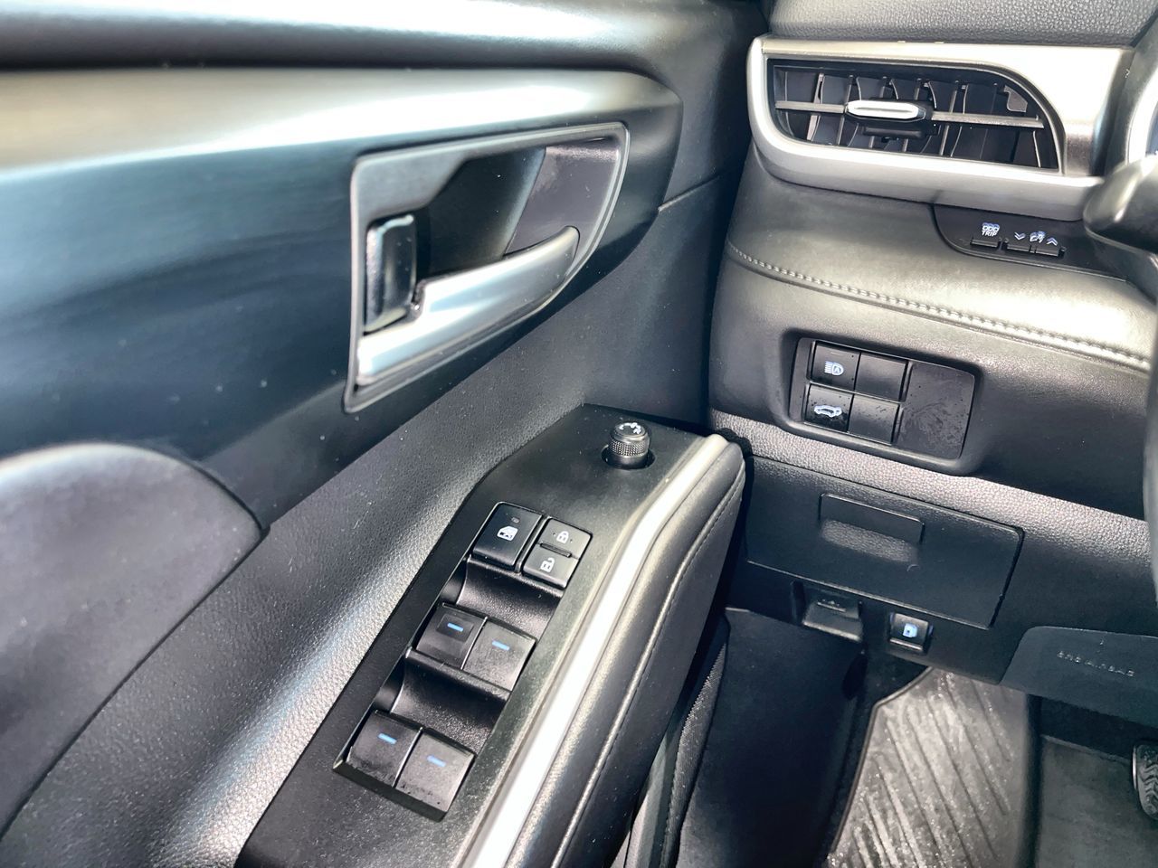 2020 Toyota Highlander in Regina, Saskatchewan