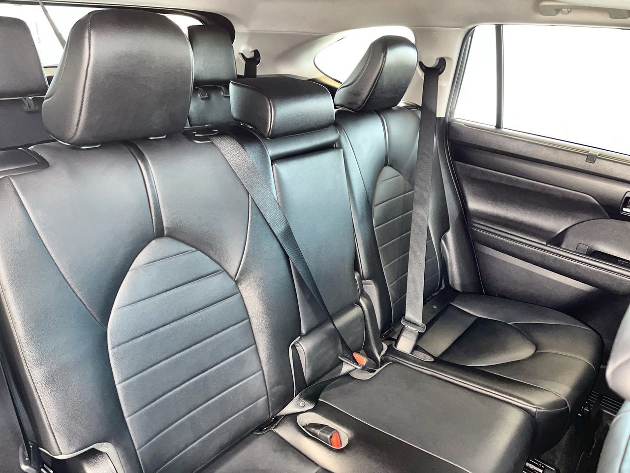 2020 Toyota Highlander in Regina, Saskatchewan