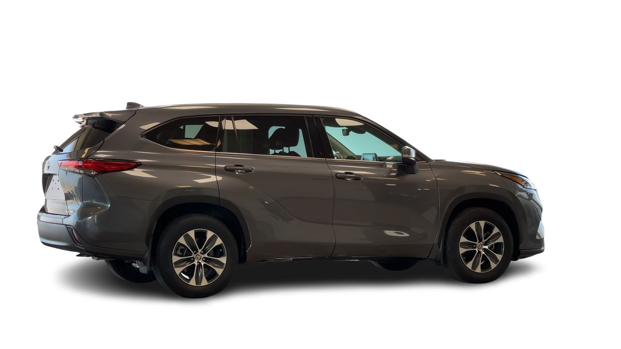 2020 Toyota Highlander in Regina, Saskatchewan