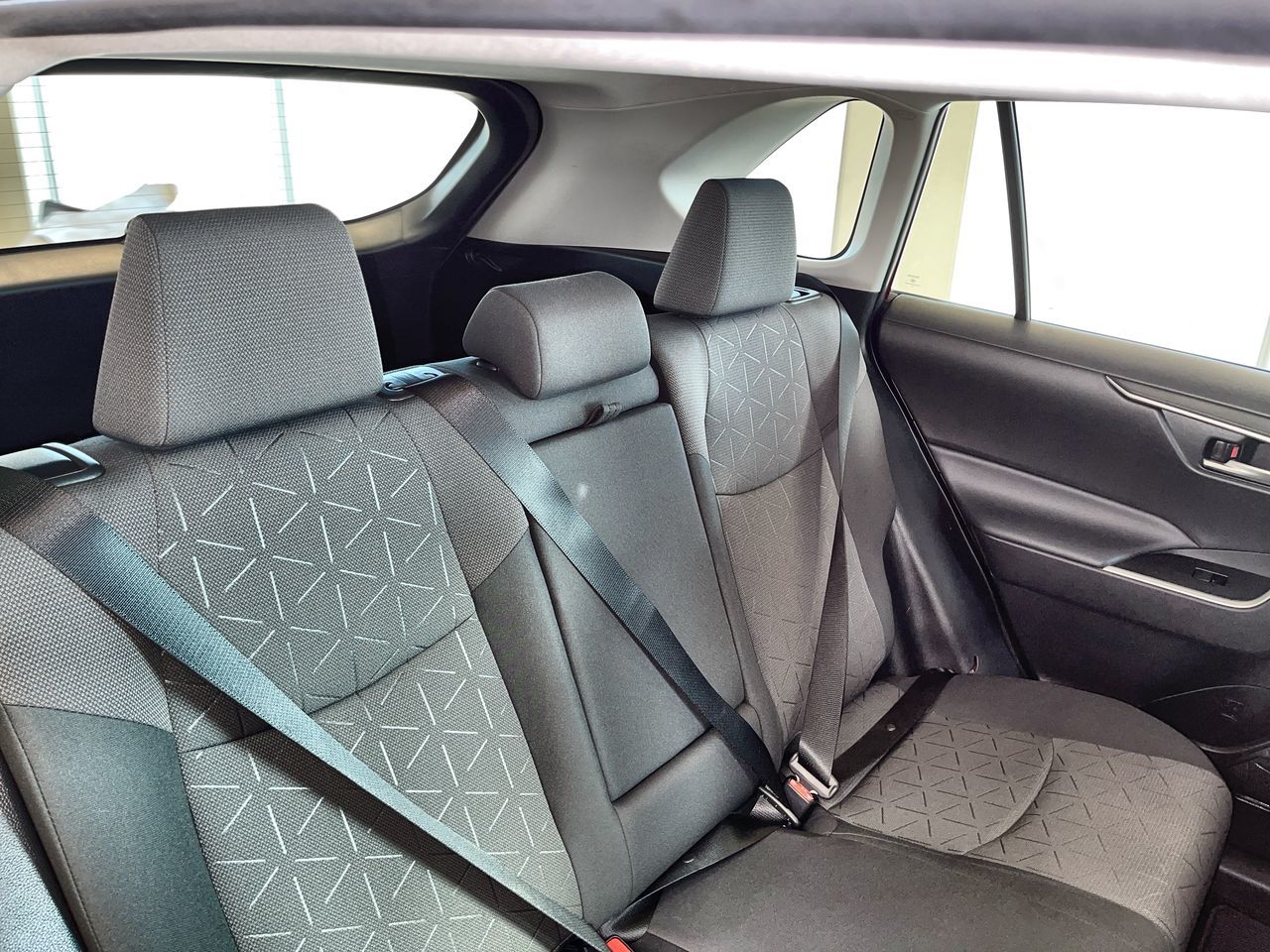 Toyota RAV4  2020 à Regina, Saskatchewan