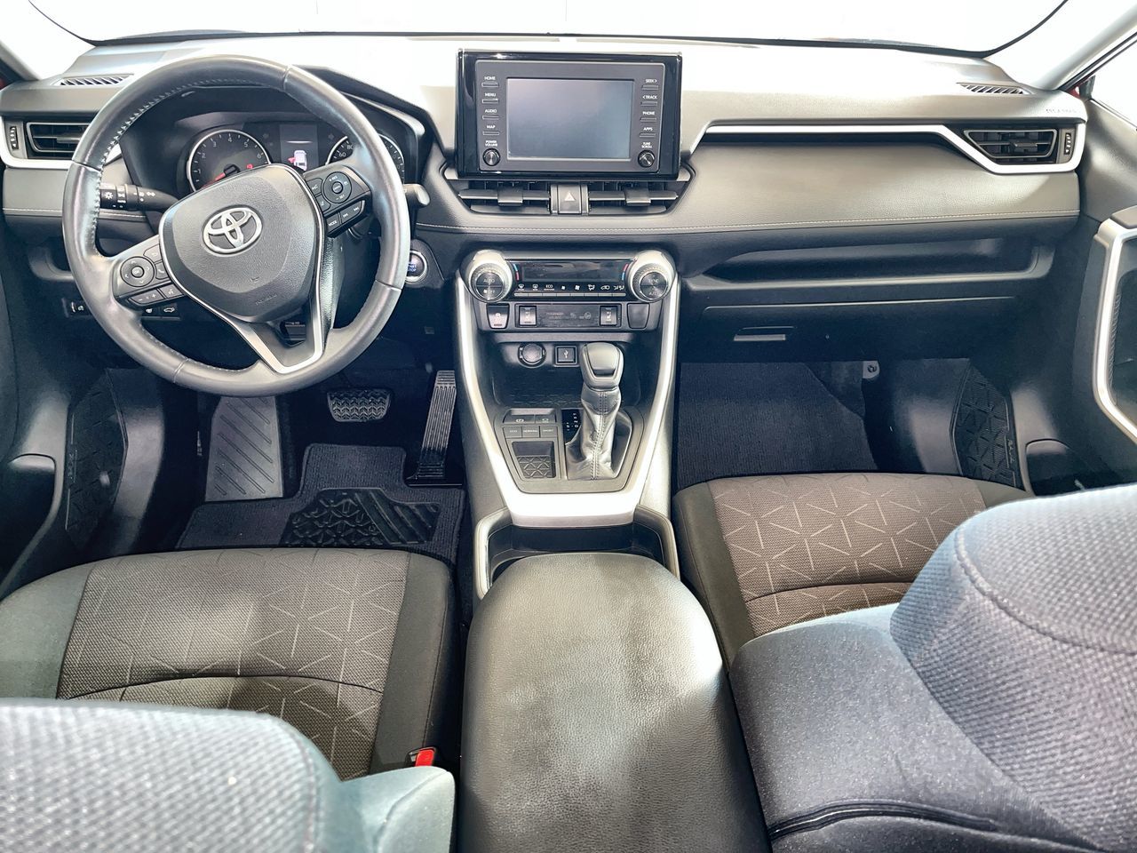 Toyota RAV4  2020 à Regina, Saskatchewan