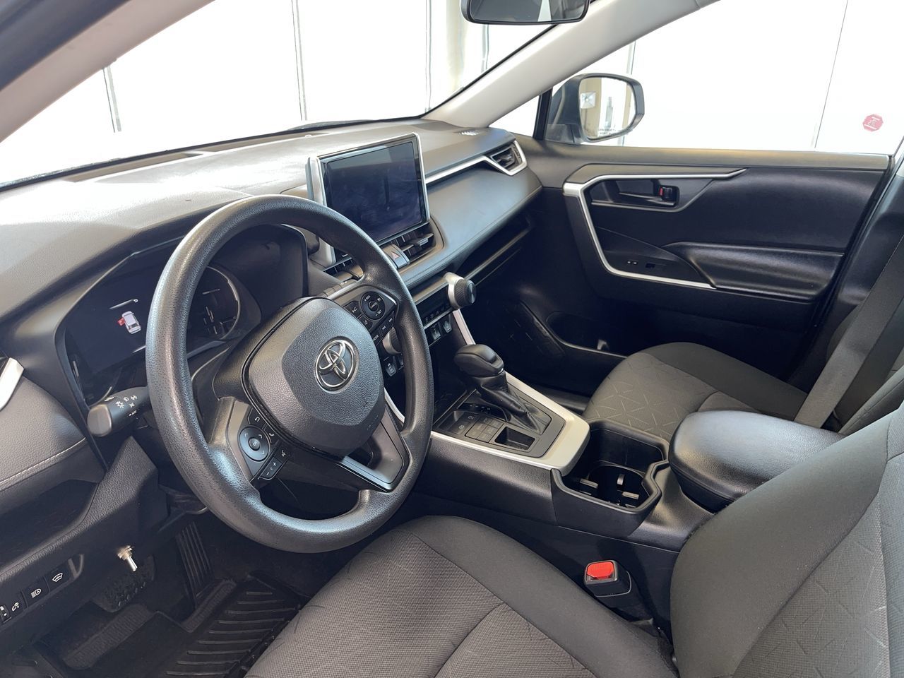 Toyota RAV4  2023 à Regina, Saskatchewan