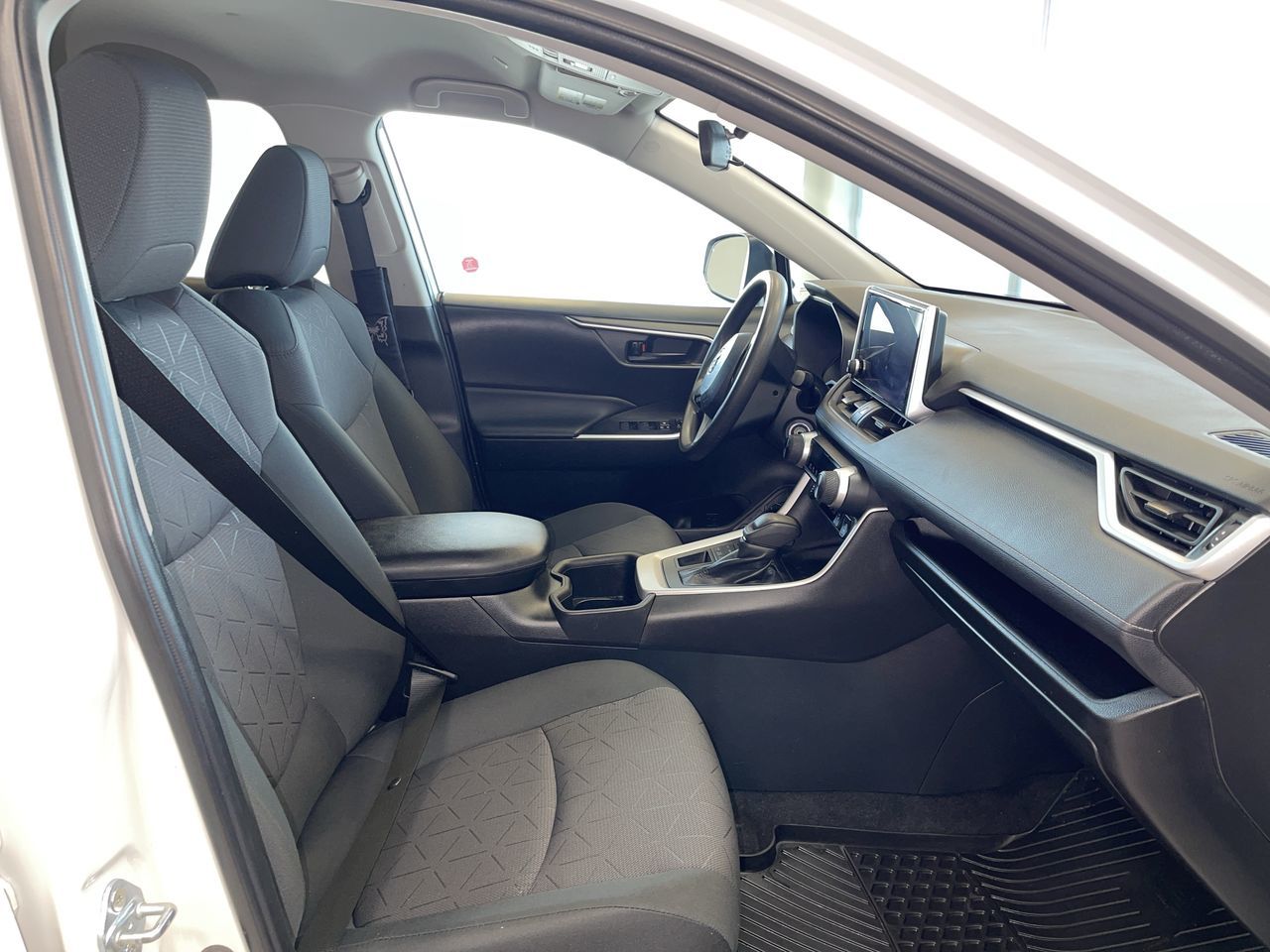 Toyota RAV4  2023 à Regina, Saskatchewan