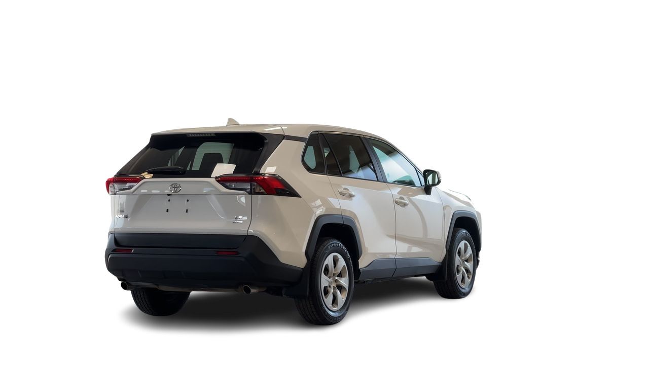 Toyota RAV4  2023 à Regina, Saskatchewan