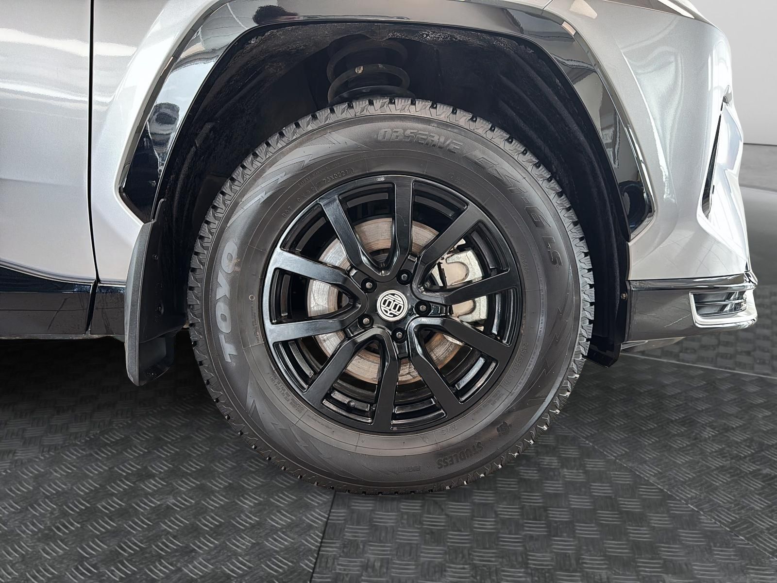 Toyota RAV4 Prime 2024 — photo 8