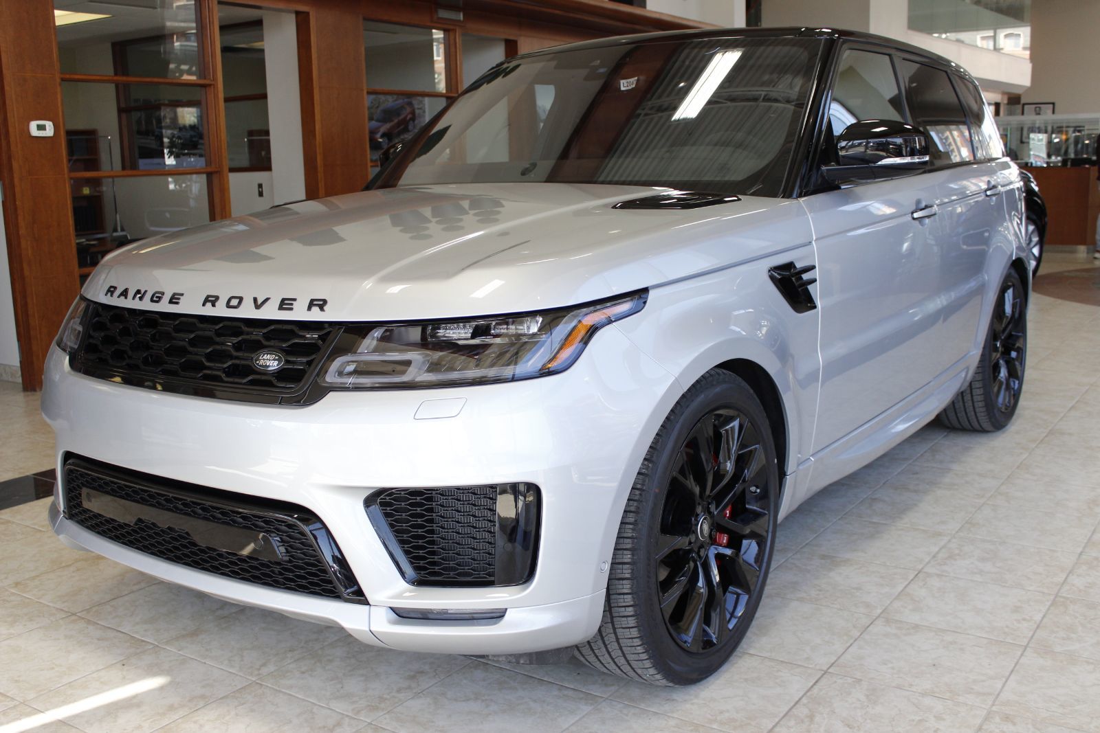 Range rover sport p400