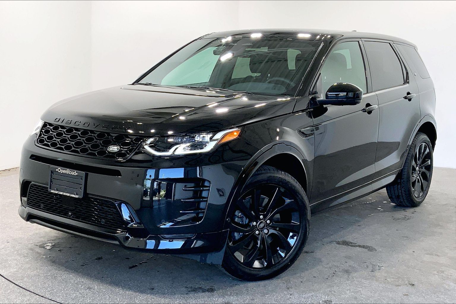 2025 Land Rover Discovery Sport Dynamic SE 4WD