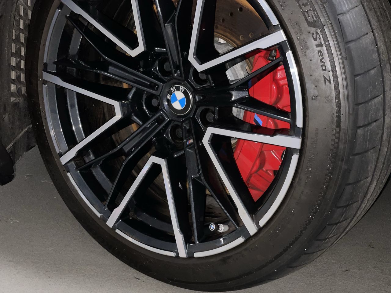 2025 BMW M5