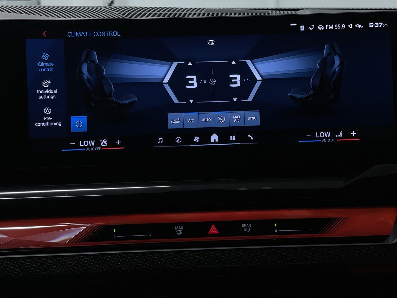 2025 BMW M5