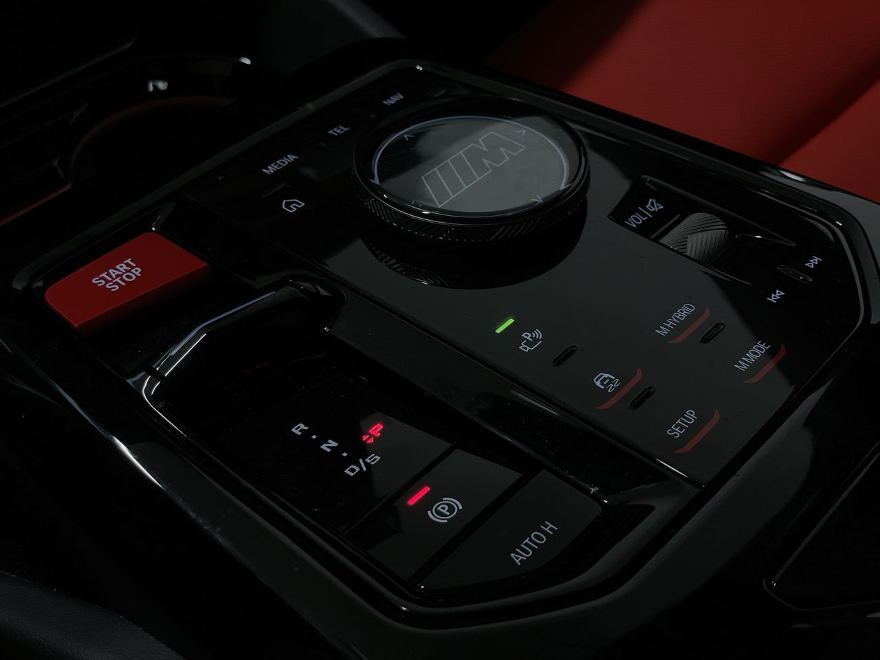 2025 BMW M5