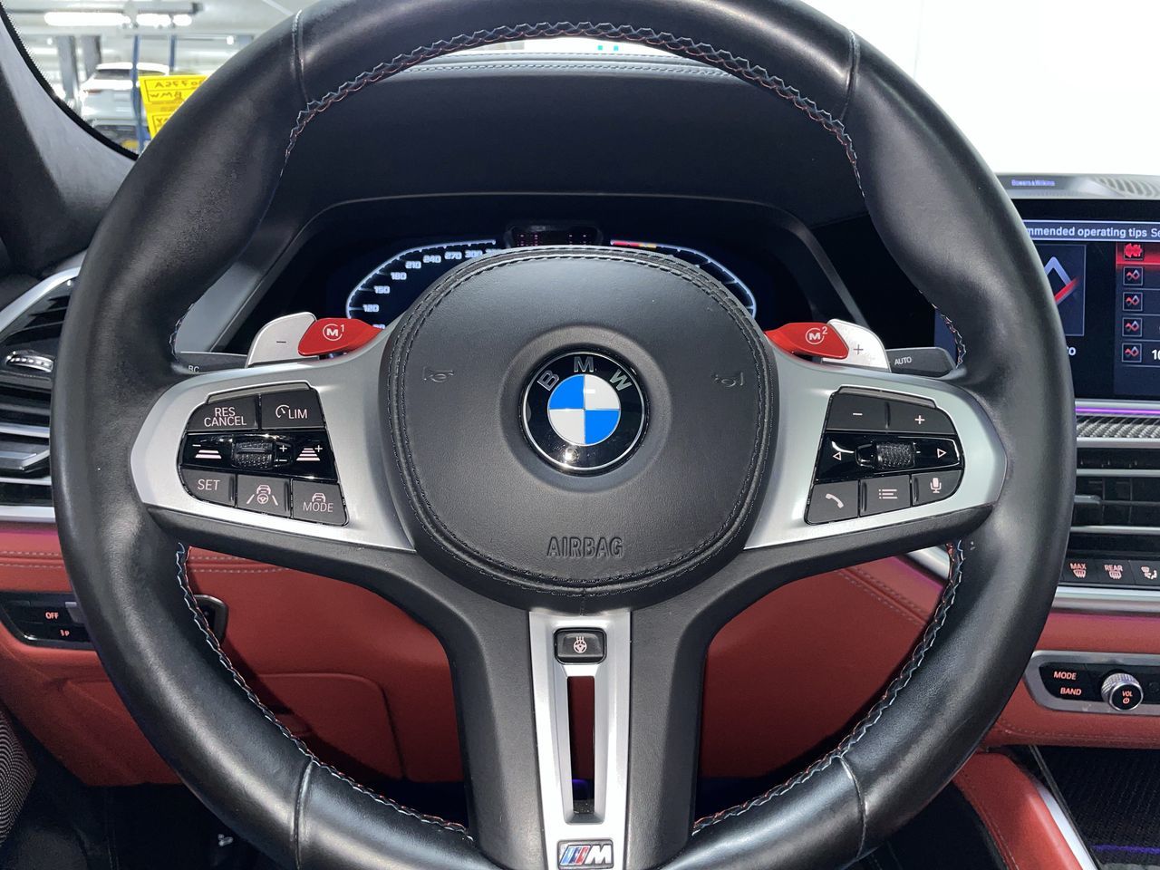 2021 BMW X6 M