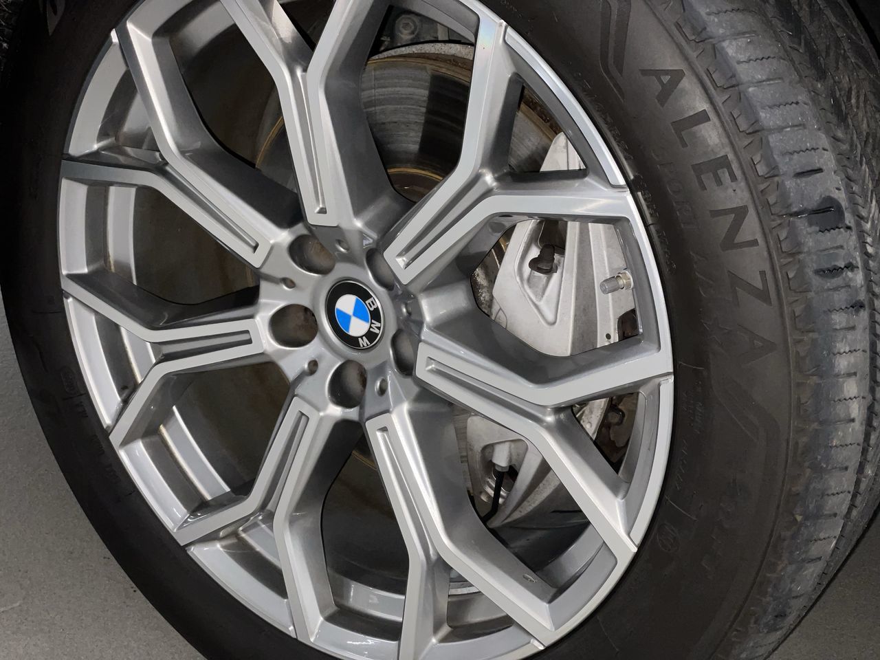 2024 BMW X7