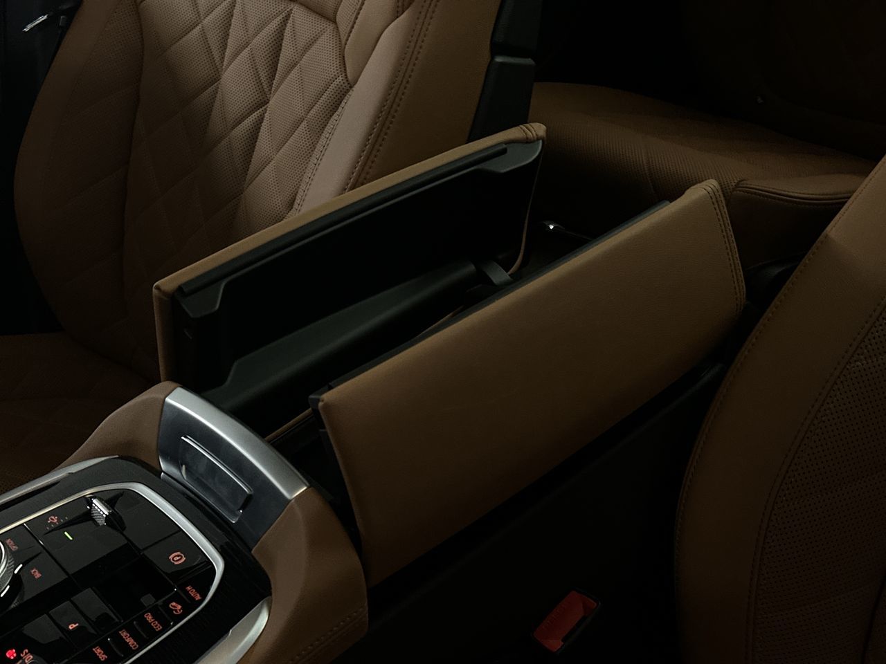 2024 BMW X7