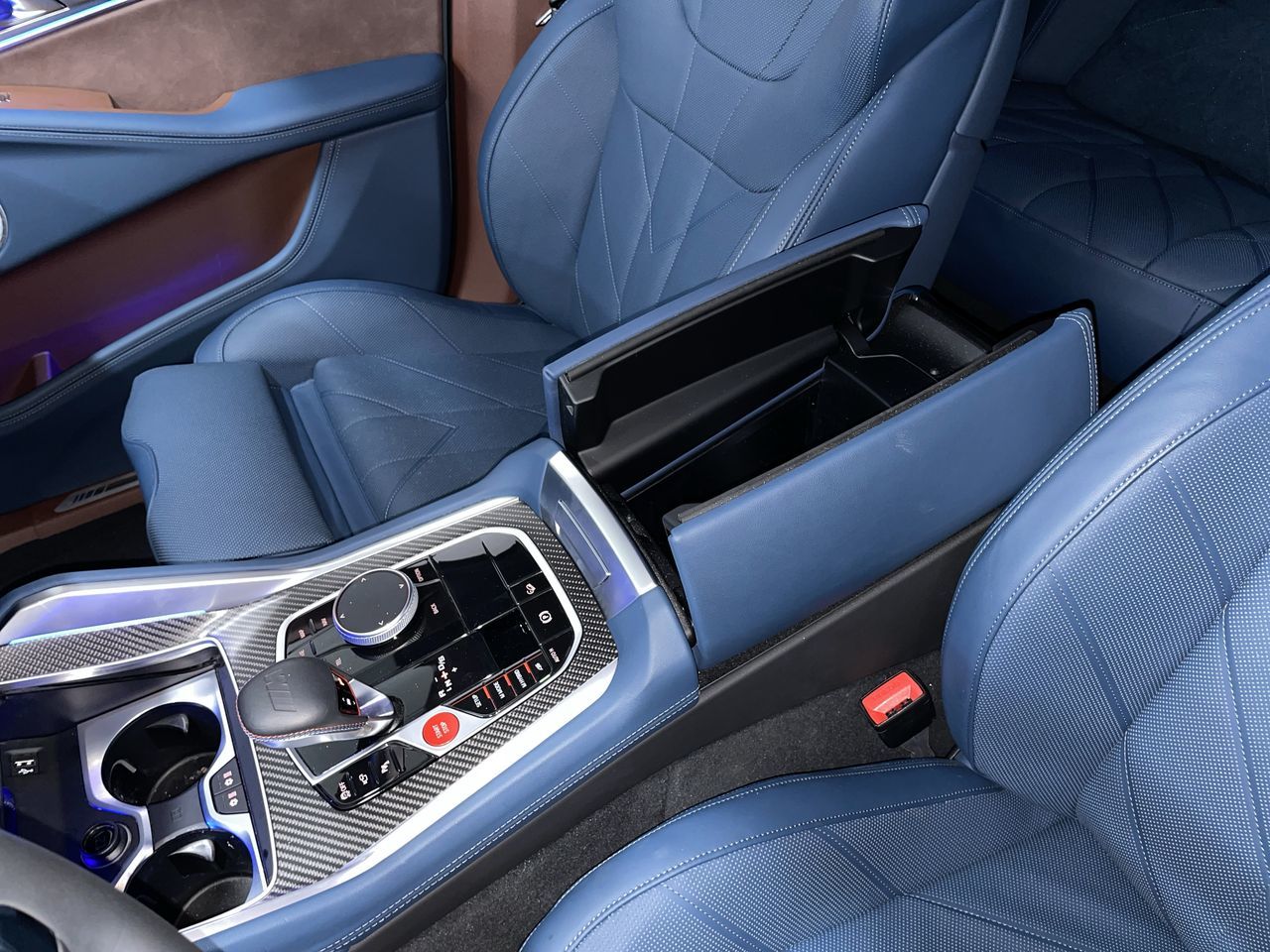 2023 BMW XM in Vancouver, British Columbia