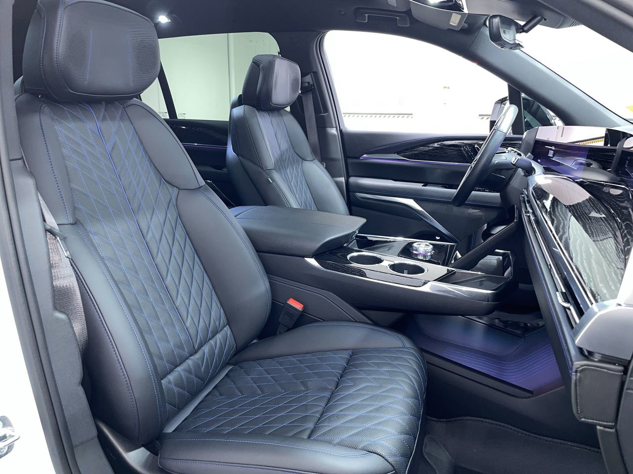 2025 Cadillac Escalade iQ