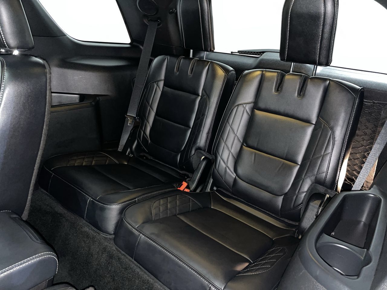 2017 Ford Explorer in Vancouver, British Columbia