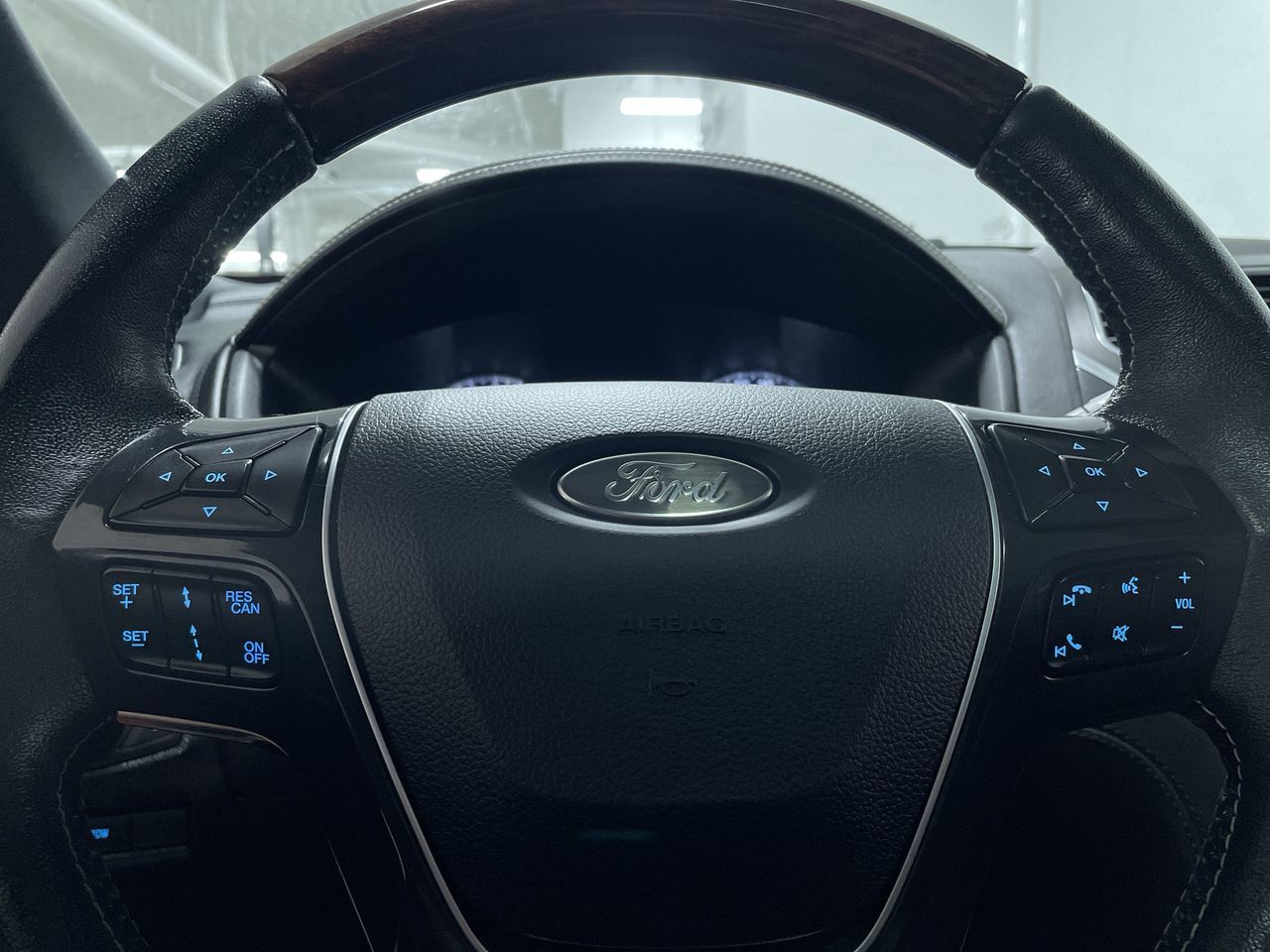 2017 Ford Explorer in Vancouver, British Columbia