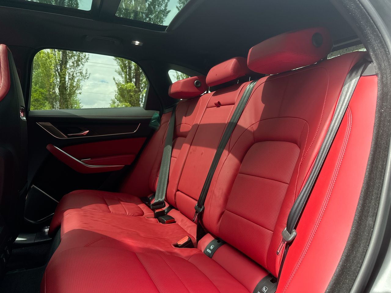 2026 Jaguar F-PACE MHEV in Vancouver, British Columbia